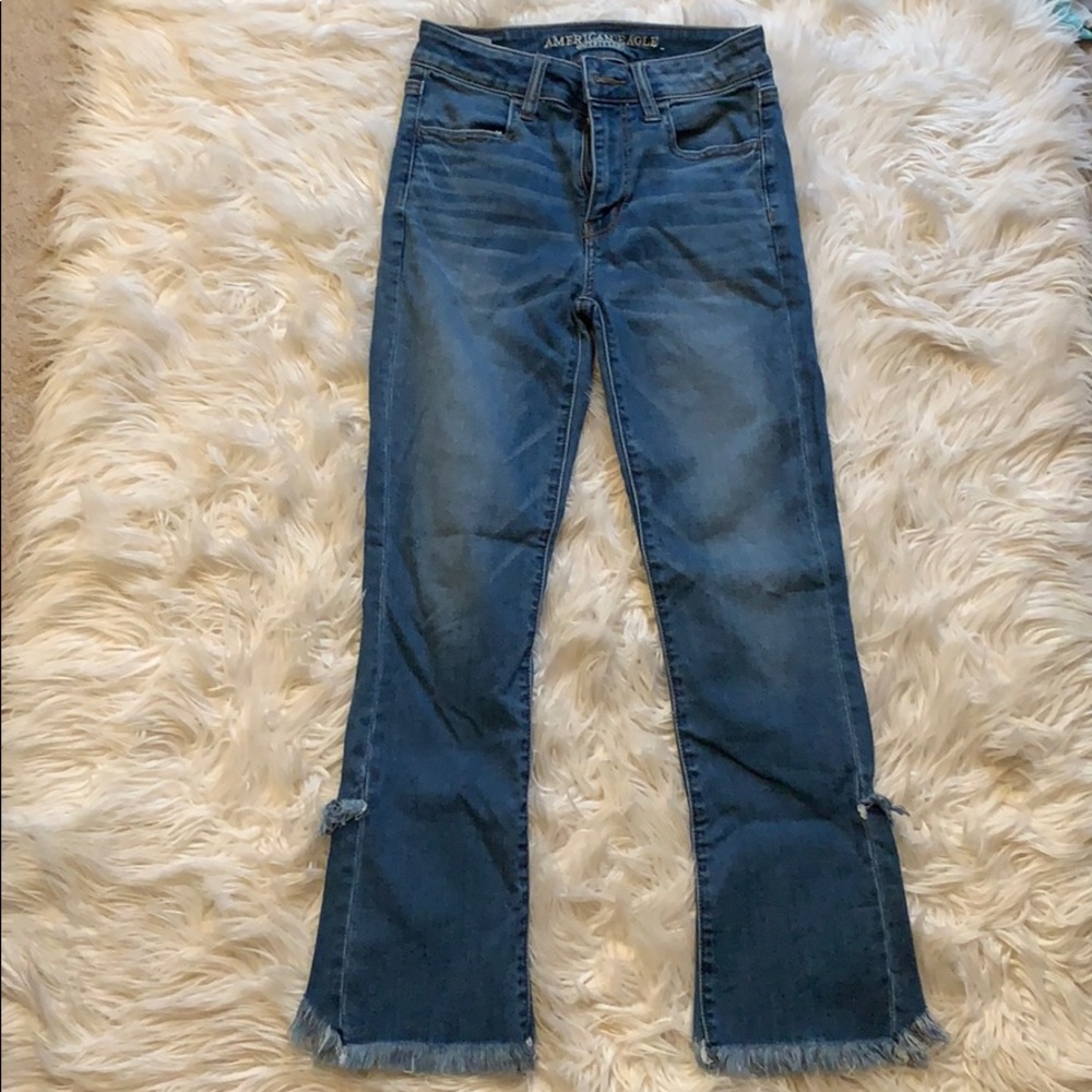 Semi-flare, crop jeans